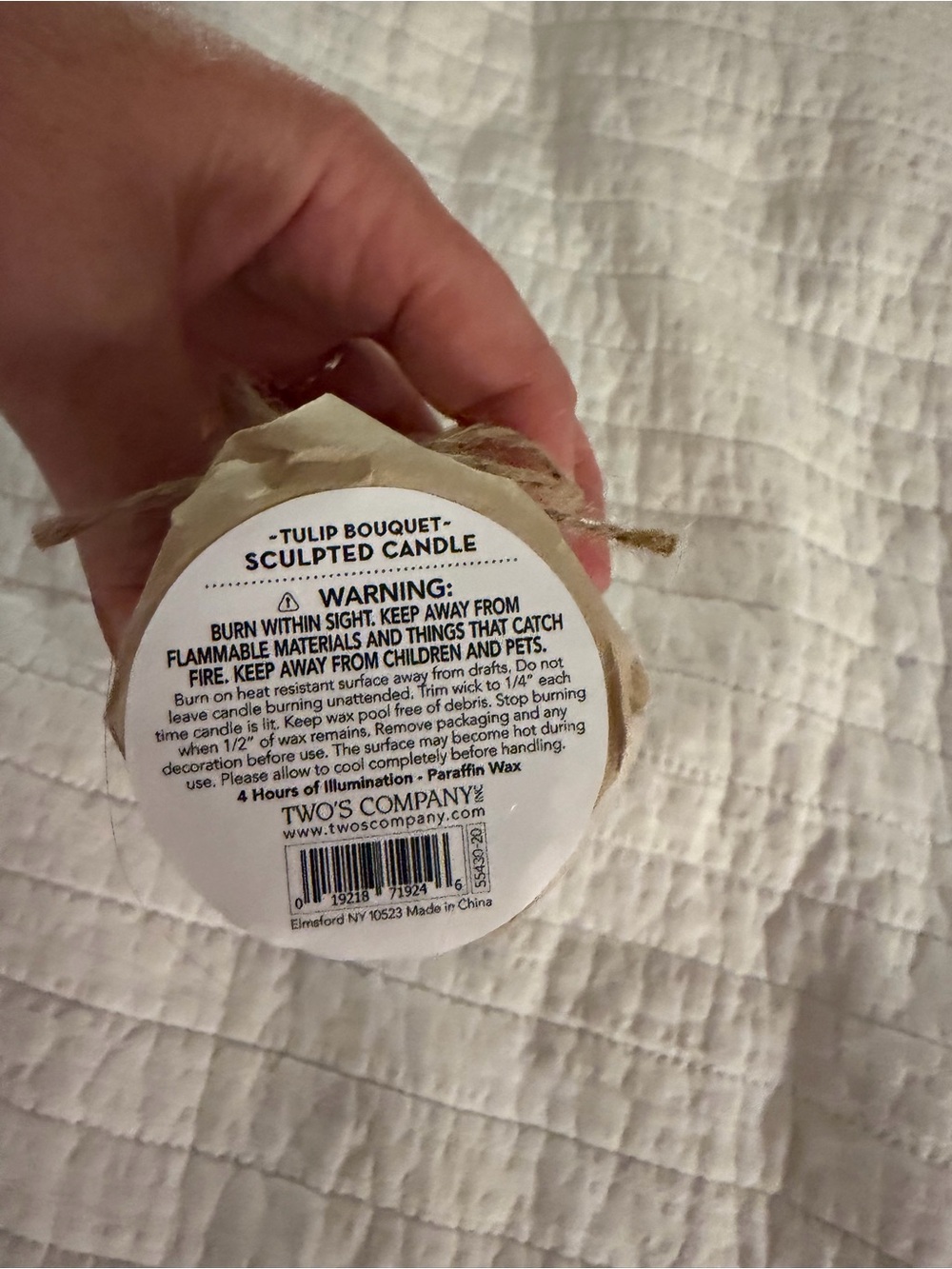 Sculpted Tulip shaped wax candle-unscented NWT - Picture 3 of 3